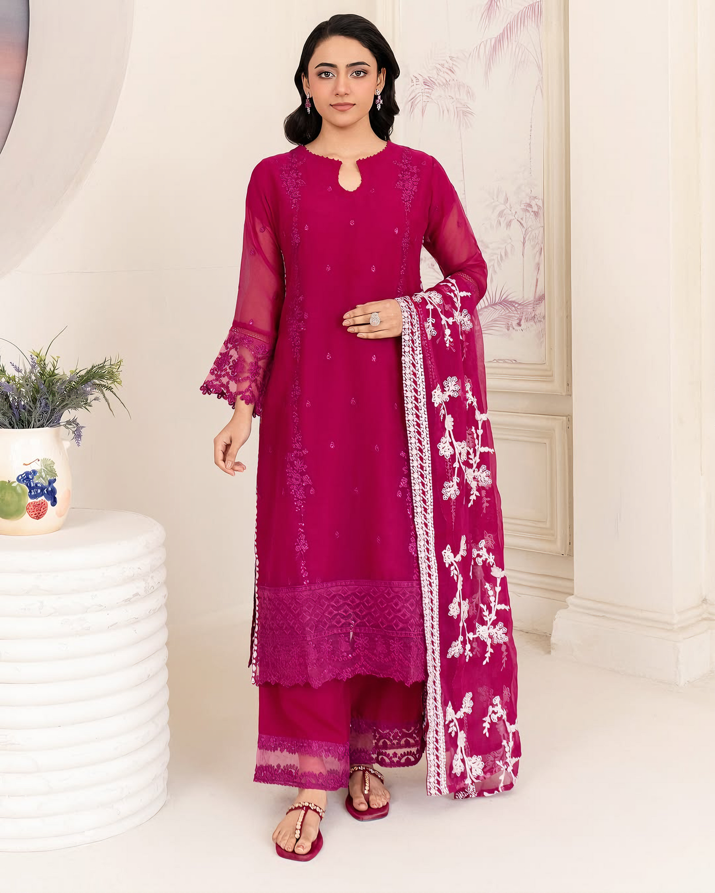 Noor Jahan - Conjunto Kurta de Chiffon Bordado Rosa Choque