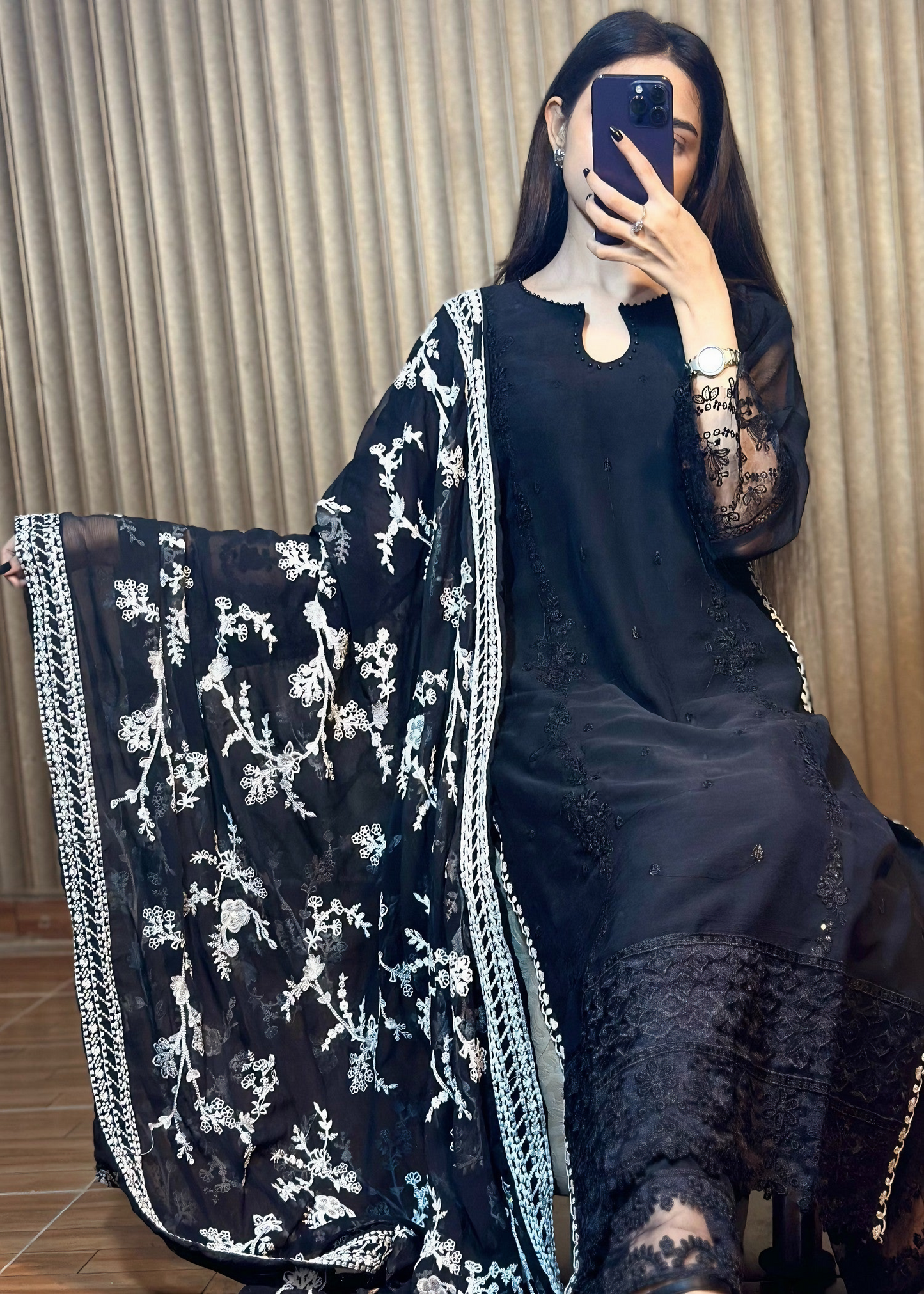 Noor-e-Siyah – Black Embroidered Chiffon Kurta Set