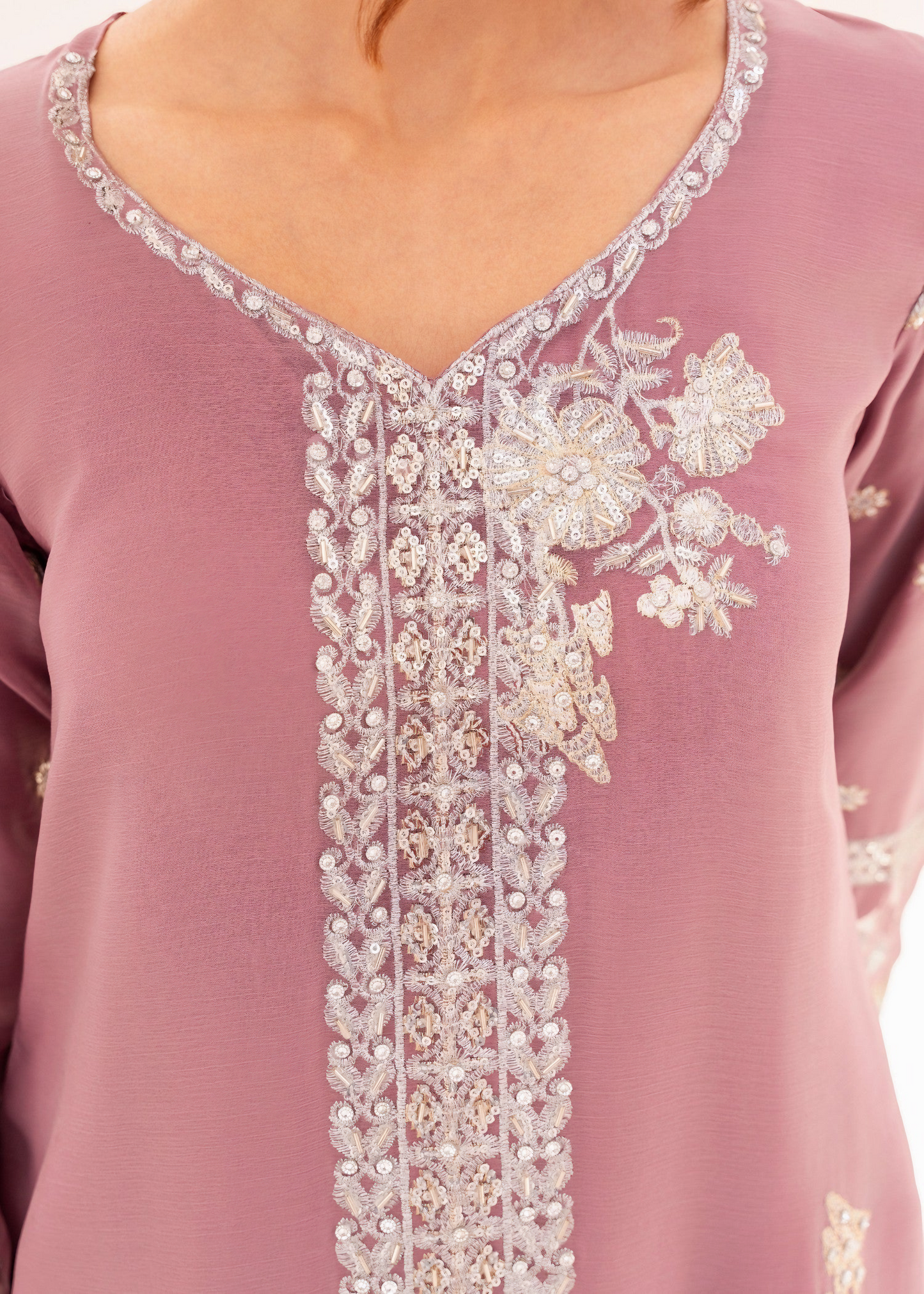 Noor Jahan – Embroidered Mauve Chiffon Set